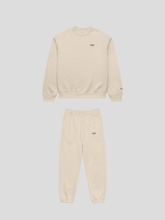 MAXOMclo ECHO beige oversized sweatsuit front view – unisex crewneck and baggy jogger set
