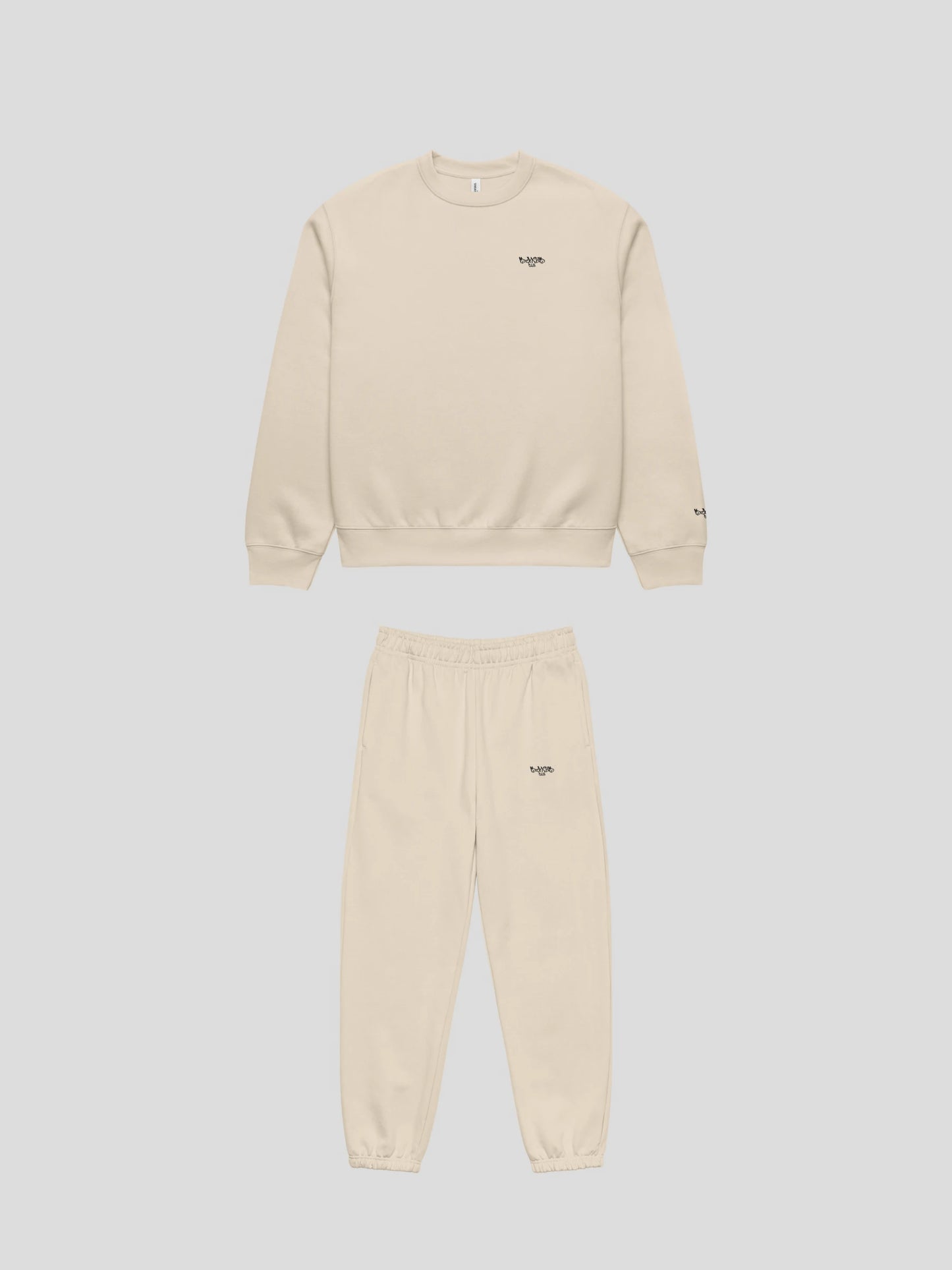 MAXOMclo ECHO beige oversized sweatsuit front view – unisex crewneck and baggy jogger set