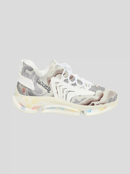 Outer right side WOMENS REMNANT. GHOST sneaker – minimalist smoke design