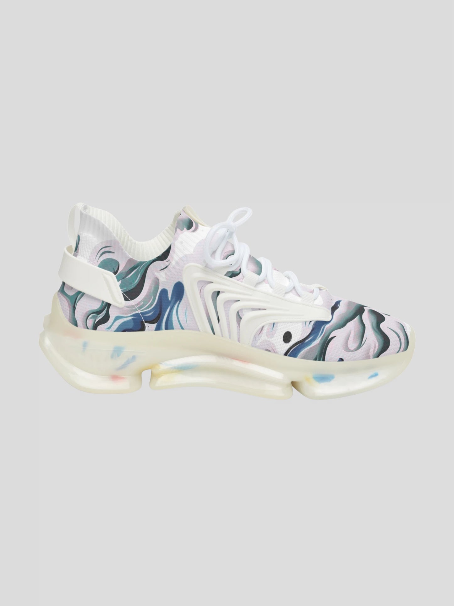 Inside left detail WOMENS REMNANT. LUCID sneaker with airy mesh and soft color gradient